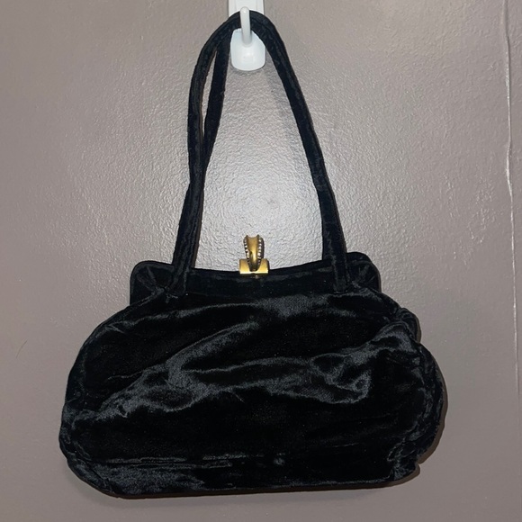 Vintage Black Velvet Handbag with Brass Closure by Princess Excellent Cond - Picture 1 of 7